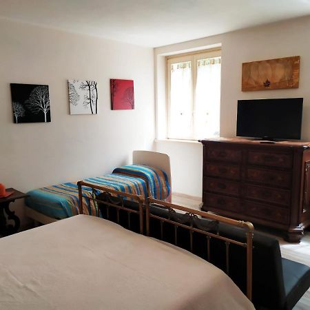 Appartamento Corte Dei Landi Gavriago Exterior foto